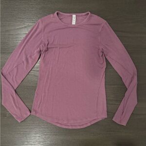 Lululemon Hold Tight long sleeve size 6 velvet dust